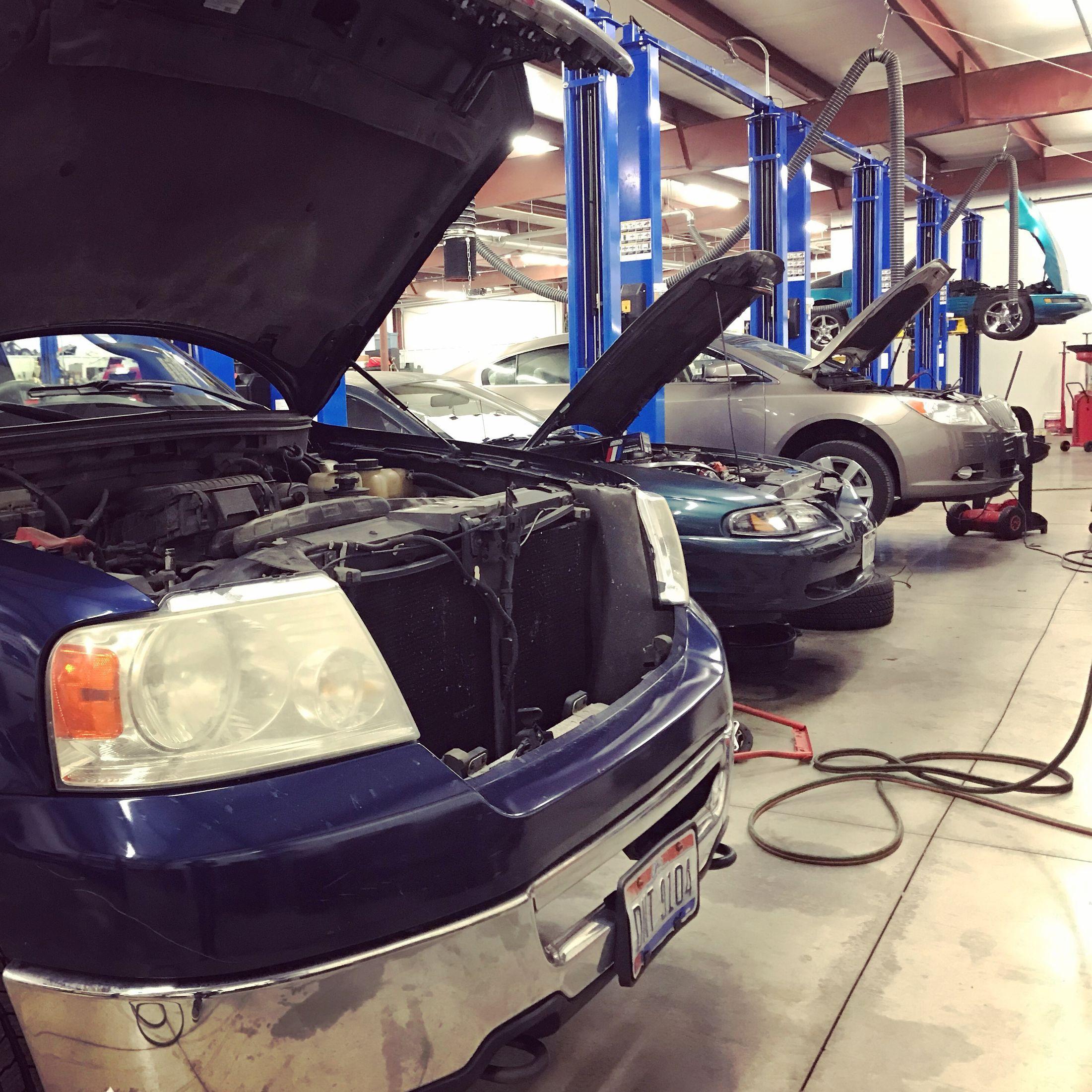 Car inspection area at Springboro oh