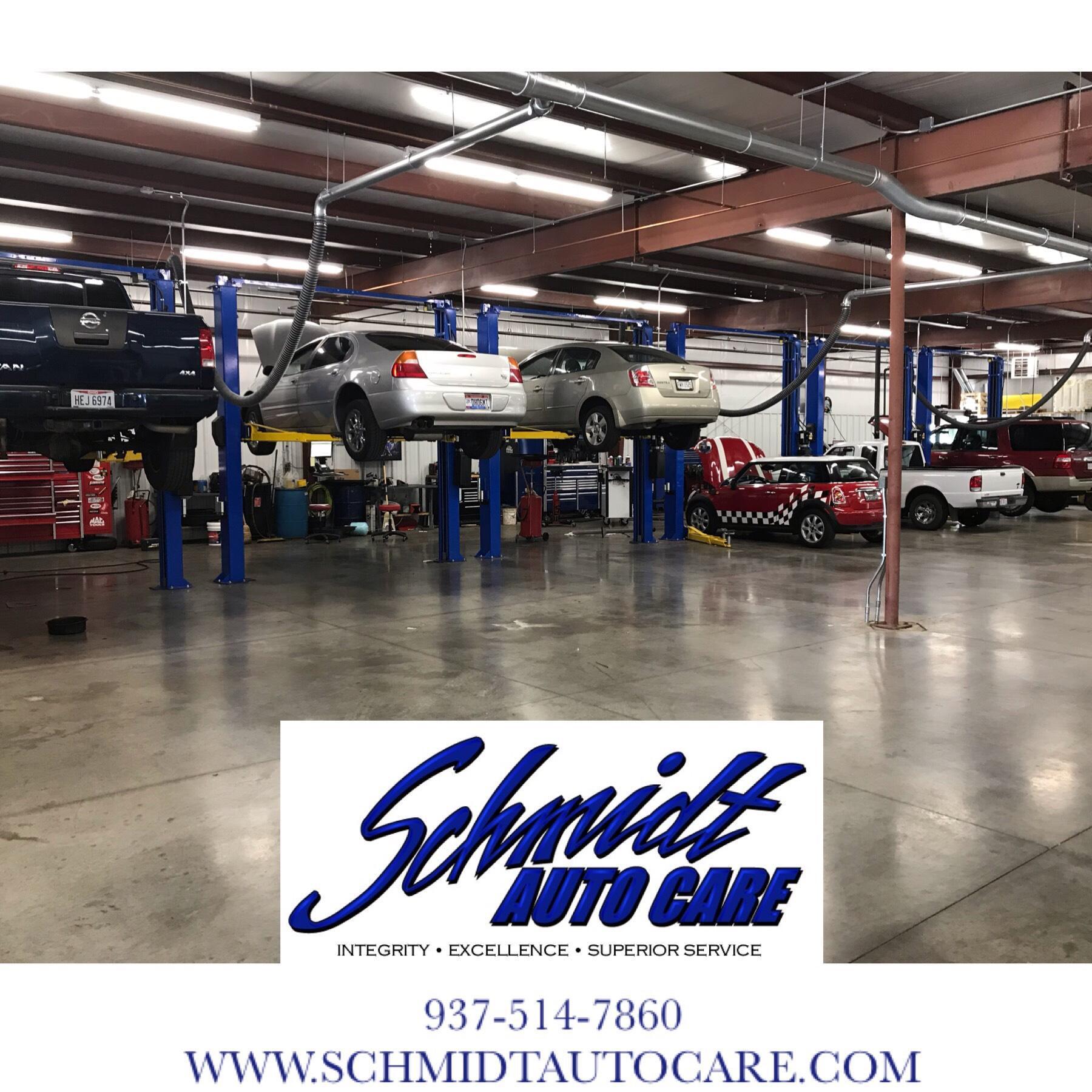 Automotive Service Interior area at Schmidt Auto Care